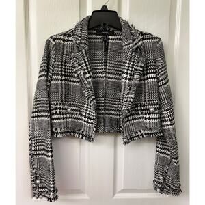 Forever 21 Tweed black & white houndstooth cropped blazer pearl-style buttons